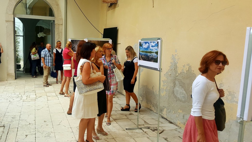 Putovanje kroz hrvatske krajeve u dvorištu Providurove palače