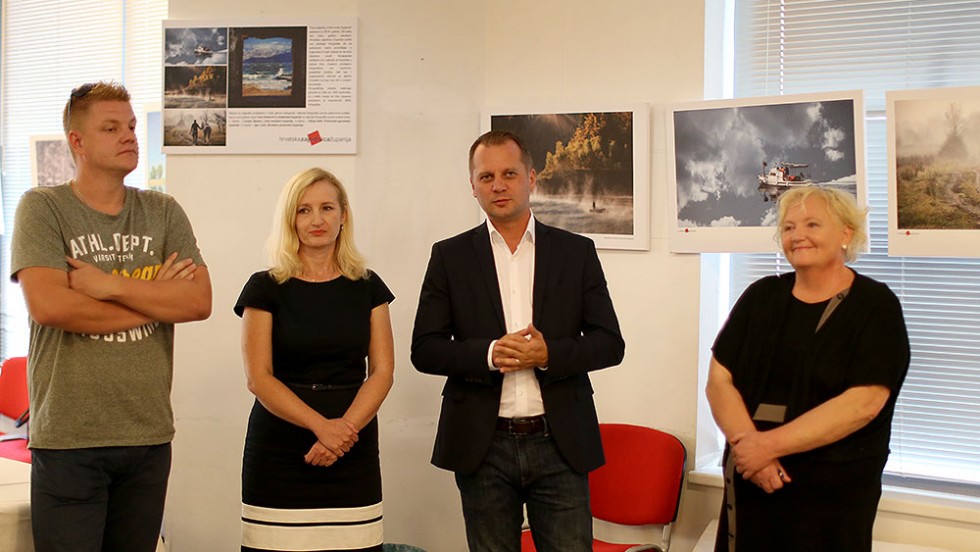 Izložba "Volim svoju županiju" otvorena u Virovitici