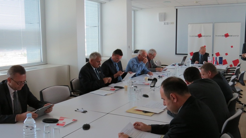 Poboljšanje upravljanja rizicima na razini županija