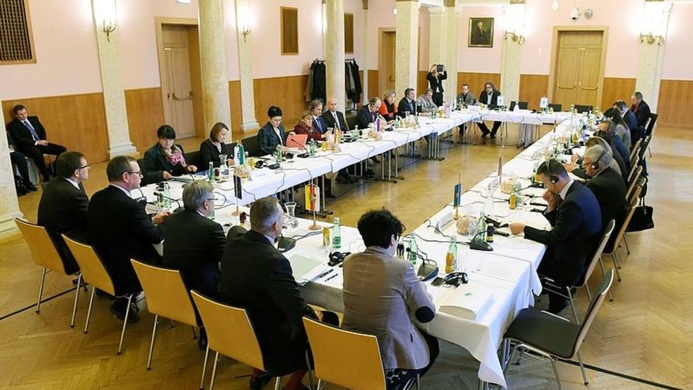 Župan Valter Flego na sjednici Vijeća Alpe-Jadrana