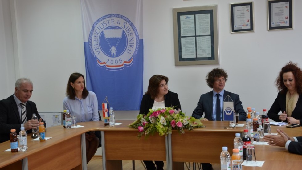 Ministar Predrag Šustar u radnom posjetu Šibensko-kninskoj županiji