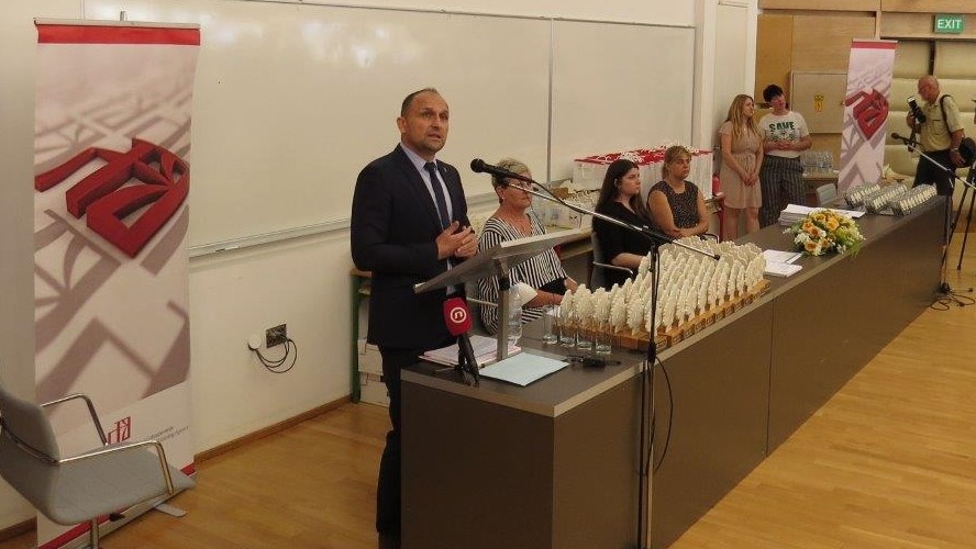Oskare znanja primilo 300 učenika