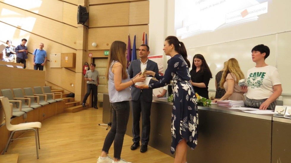 Oskare znanja primilo 300 učenika