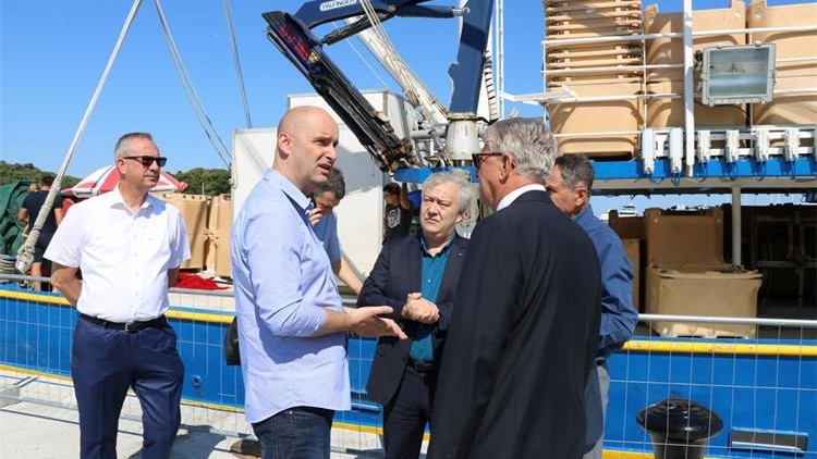 Ministar Tolušić obišao istarske ribarske luke u izgradnji