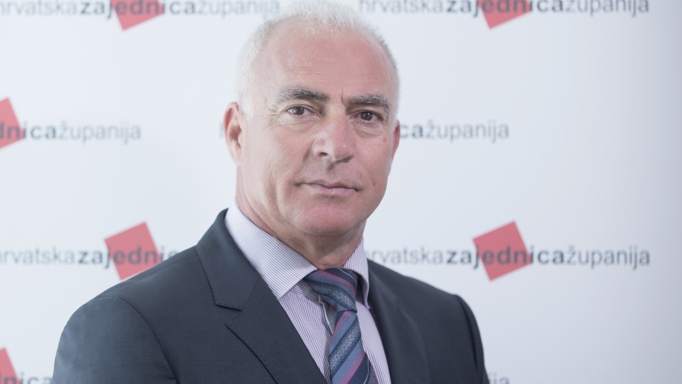 Božićna čestitka predsjednika Hrvatske zajednice županija Gorana Pauka