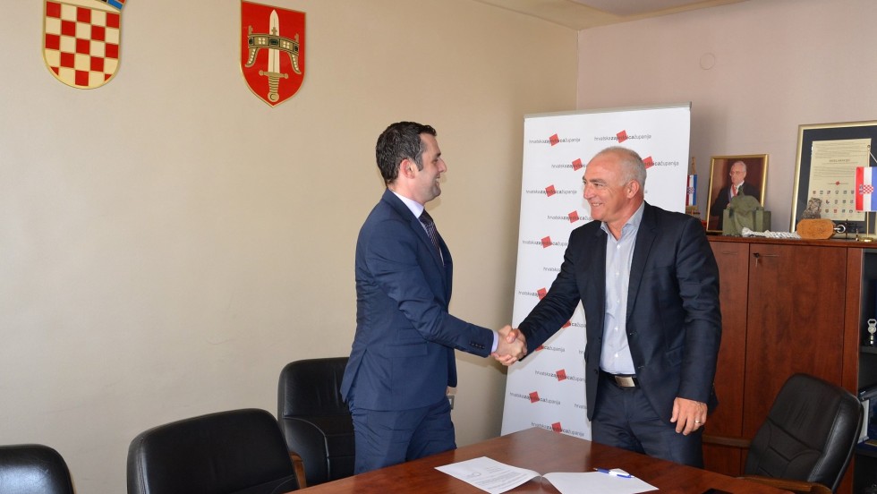 Potpisan ugovor o suradnji s predstavnicima županijskih savjeta mladih