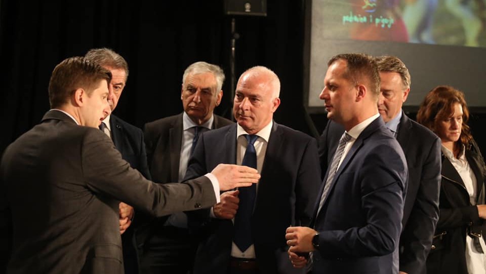 Potpisani Sporazumi o povjeravanju poslova ureda državne uprave županijama