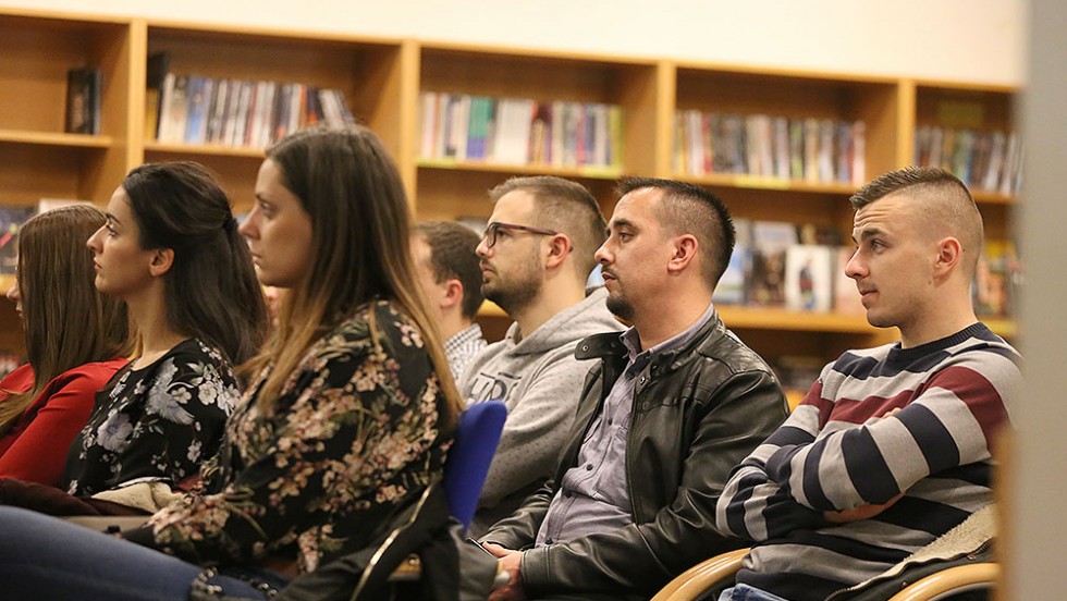 Održano predavanje za mlade  ''Kako se zauzeti za sebe''