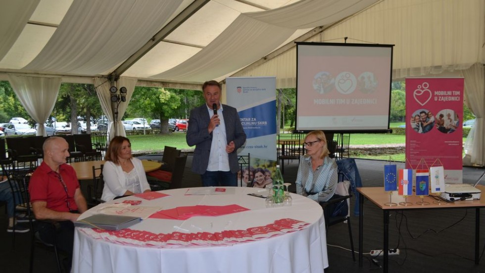 Sisačko-moslavačka županija: Projekt „Mobilni tim u zajednici“