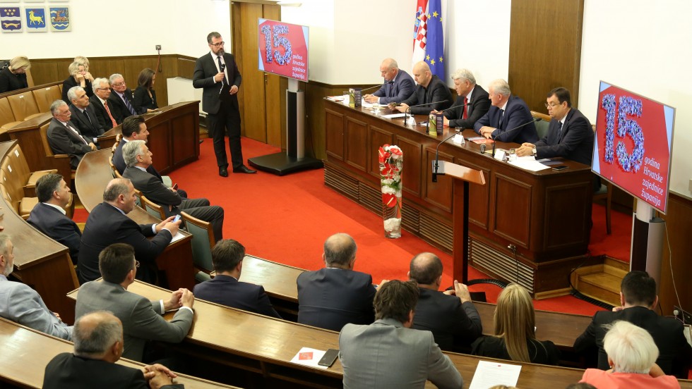 Kuščević: Dio poslova državne uprave prebacujemo na županije