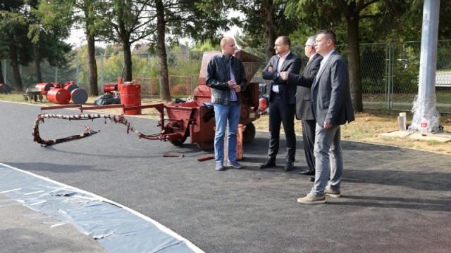 Prva tartan staza za sportaše i rekreativce u Našicama