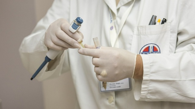 Zagrebačka županija osigurala više od 194 tisuće kuna za nabavu medicinske i laboratorijske opreme u 2015. godini