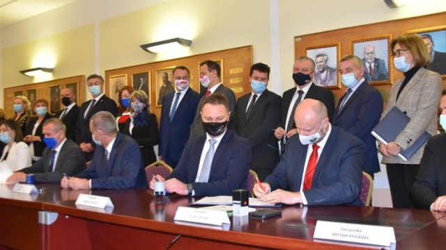 Potpisan Razvojni sporazum za sjever Hrvatske vrijedan 15,1 milijardi kuna