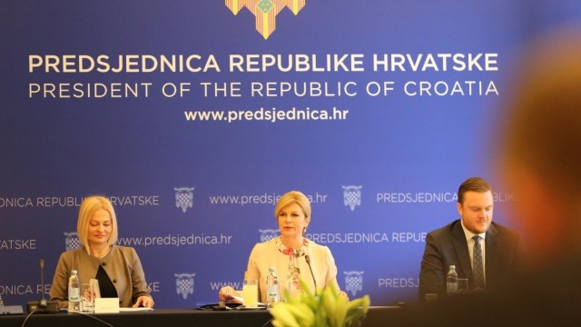 U Uredu predsjednice održan Okrugli stol na temu „Fiskalna decentralizacija i regionalni razvoj Republike Hrvatske“