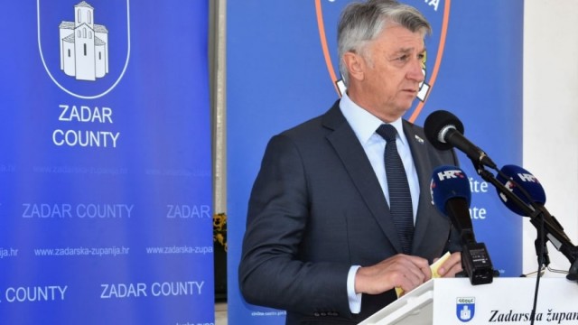 Župan Zadarske županije Božidar Longin: prioritet je pomoć zdravstvenim ustanovama, a usporedno s tim borba za svako radno mjesto