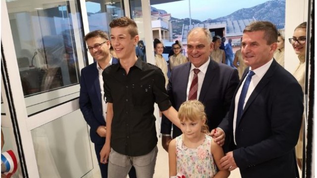Župan Boban svečano otvorio novosagrađenu školu u Ninčevićima
