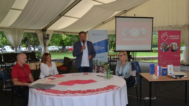 Sisačko-moslavačka županija: Projekt „Mobilni tim u zajednici“